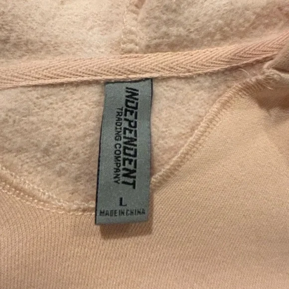 Independent Trading Company Local Boutique - Island Vibes worn 2x Size Large - Picture 12 of 13